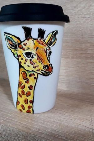 cana-de-cafea-pictata-manual-din-ceramica-girafa